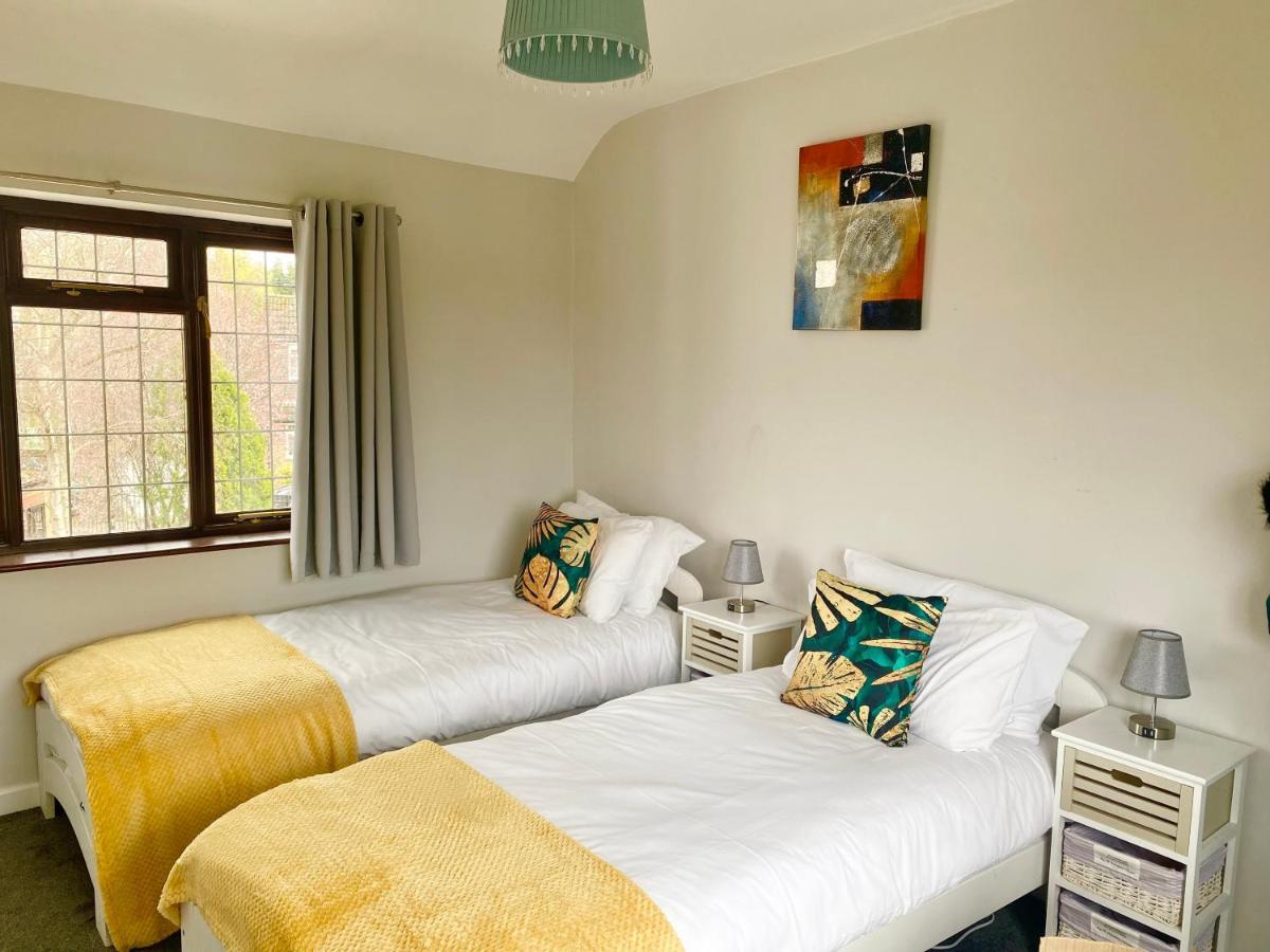 Holiday home Riverside 4 Bedroom House Staines